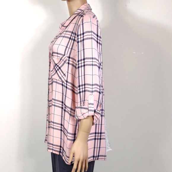 Charlotte Russe Large light pink button down blouse with lace trim on ba… - Picture 4 of 10